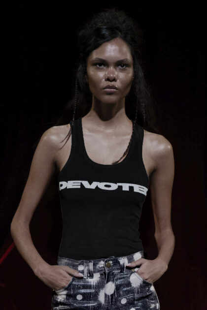 Devoted Tank-Top Negro